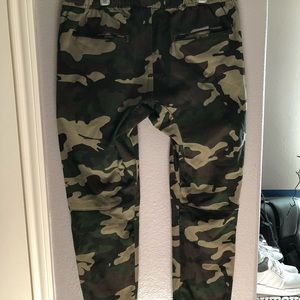 Chicago Bulls joggers